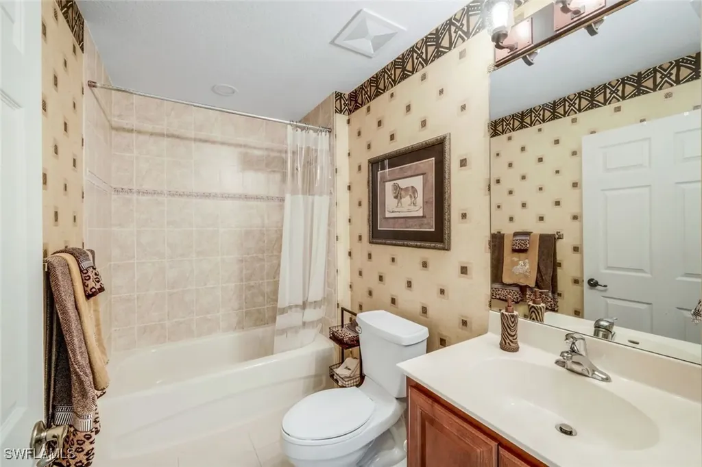 24320 Sandpiper Isle Way Bonita Springs FL 34134