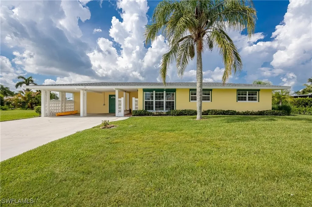 1720 Cascade Way North Fort Myers FL 33917