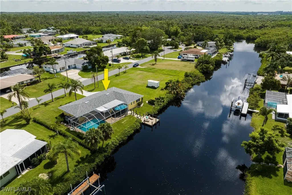 1720 Cascade Way North Fort Myers FL 33917