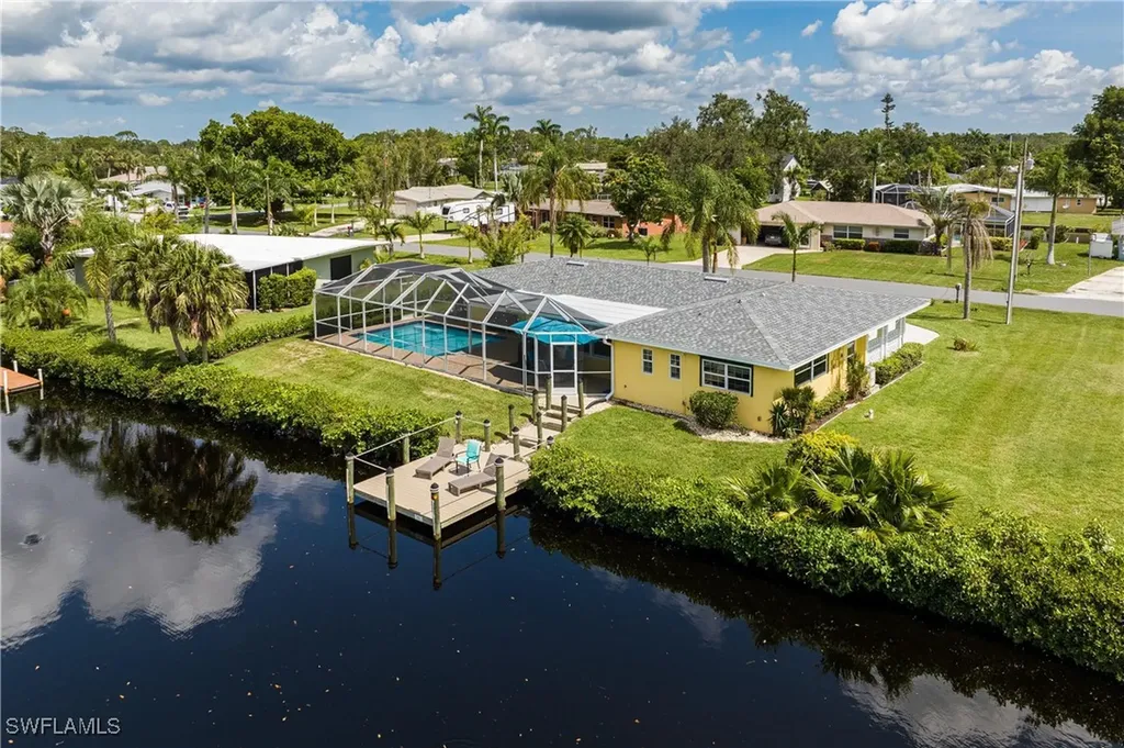 1720 Cascade Way North Fort Myers FL 33917