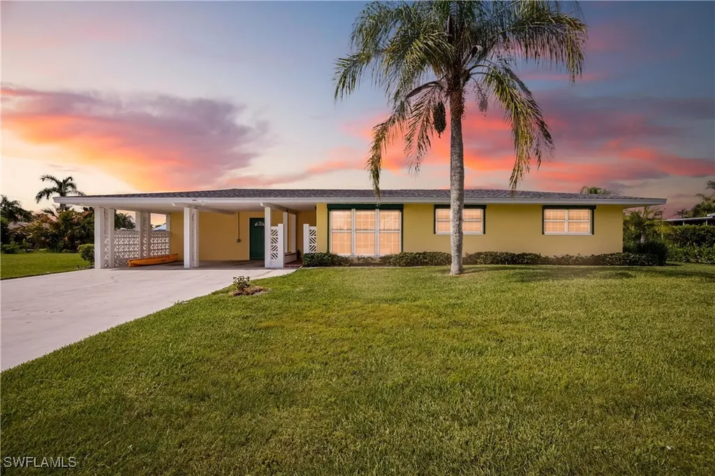 1720 Cascade Way North Fort Myers FL 33917