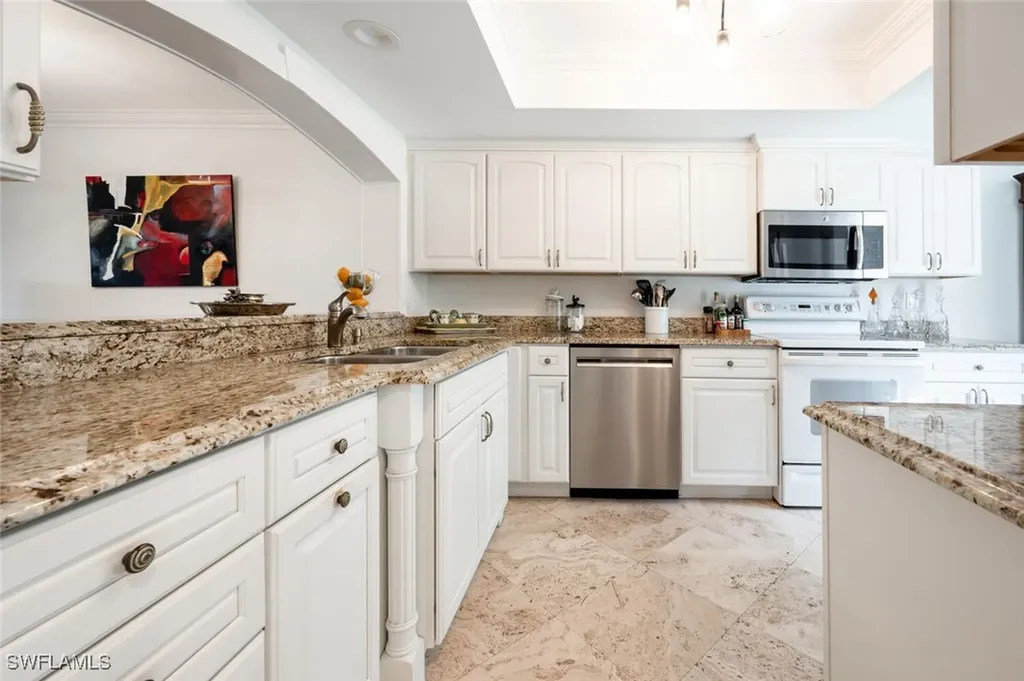 1080 6th Street S Naples FL 34102
