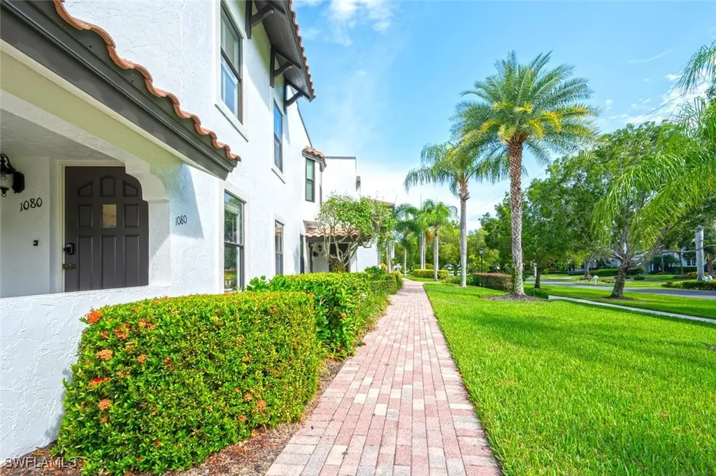 1080 6th Street S Naples FL 34102