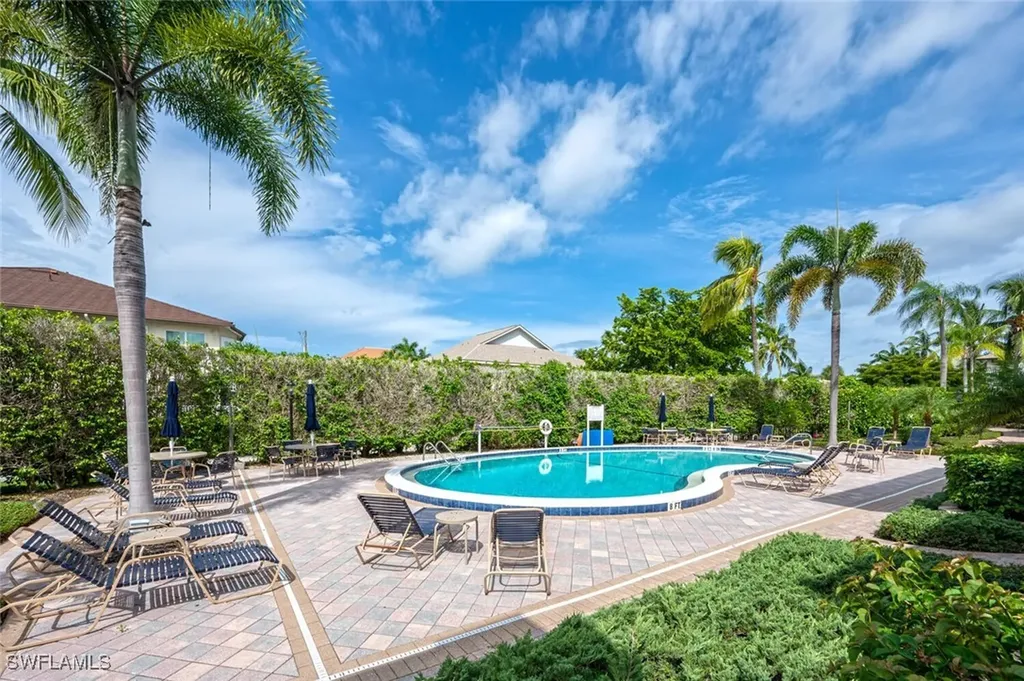 1080 6th Street S Naples FL 34102