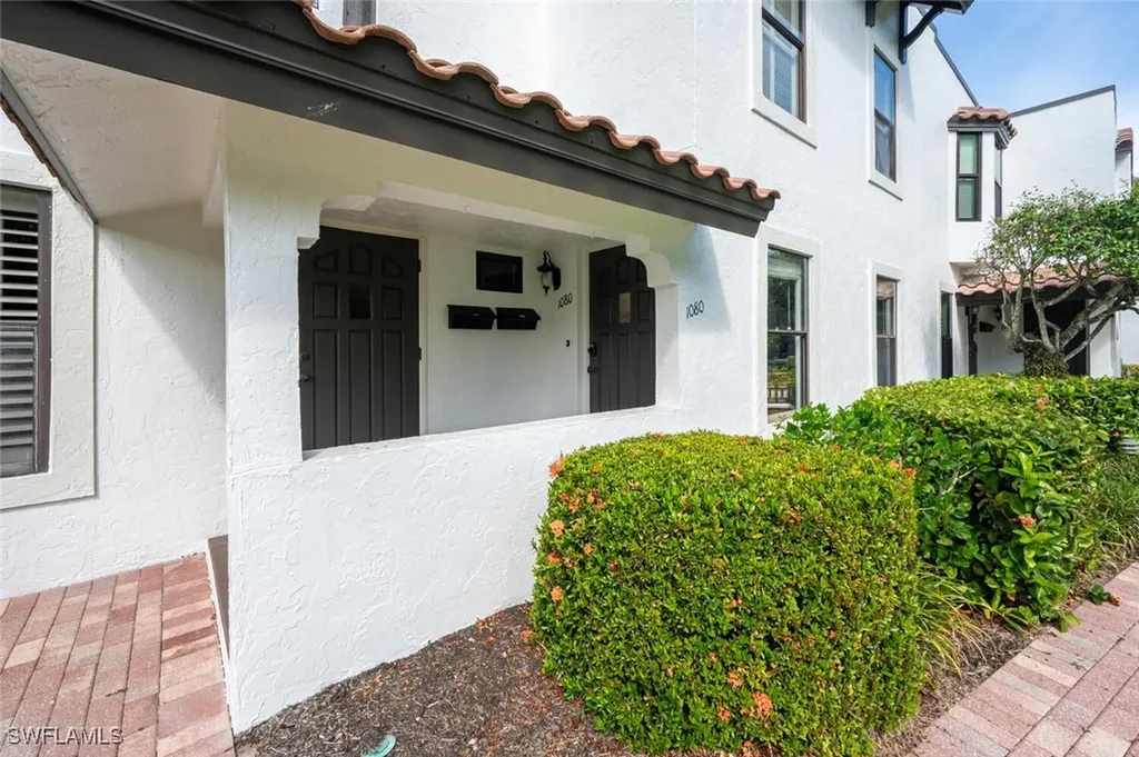 1080 6th Street S Naples FL 34102