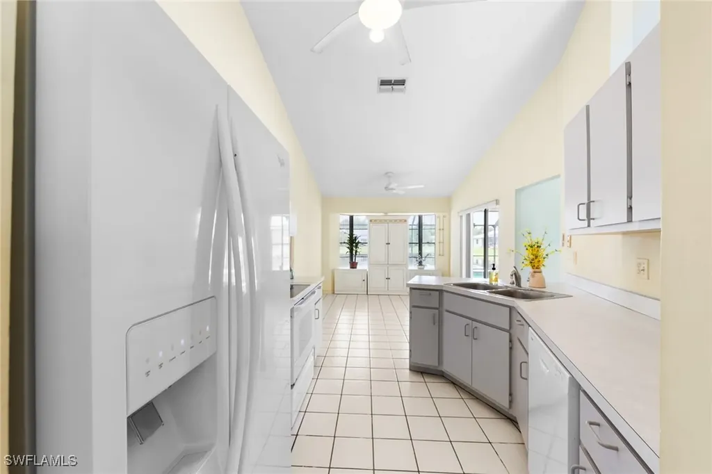 9366 Pineapple Road Fort Myers FL 33967
