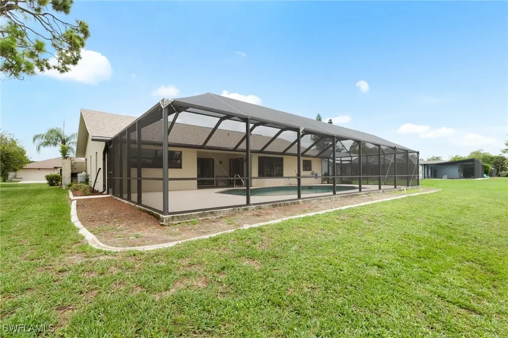 9366 Pineapple Road Fort Myers FL 33967