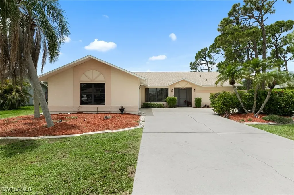 9366 Pineapple Road Fort Myers FL 33967