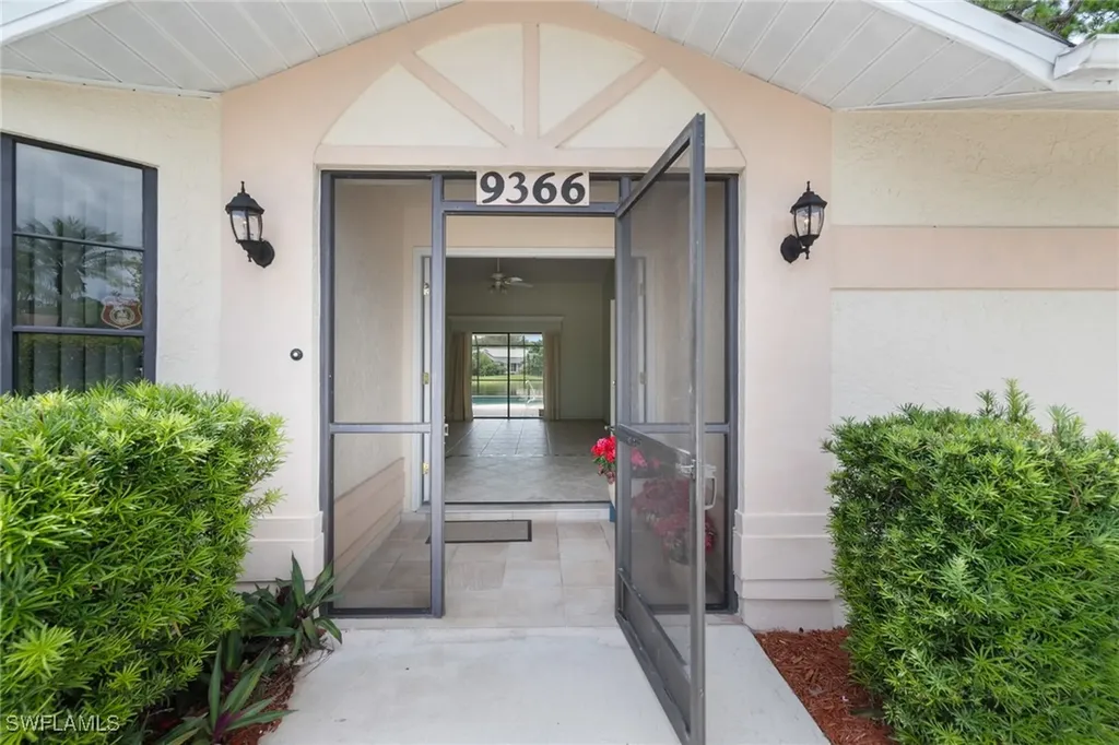 9366 Pineapple Road Fort Myers FL 33967