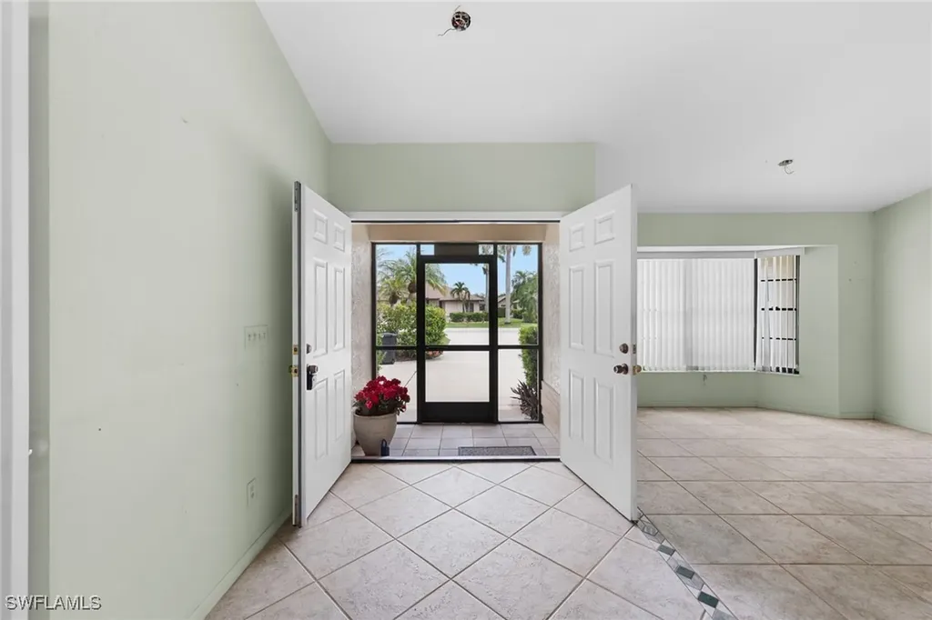 9366 Pineapple Road Fort Myers FL 33967