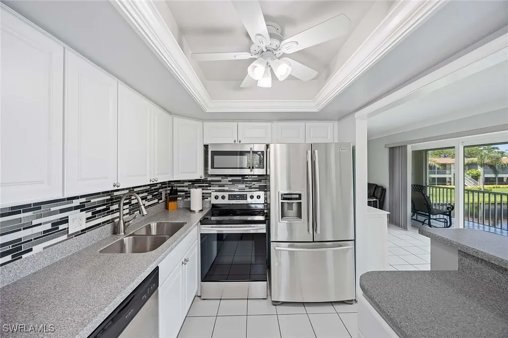 1155 Sandpiper Street Naples FL 34102