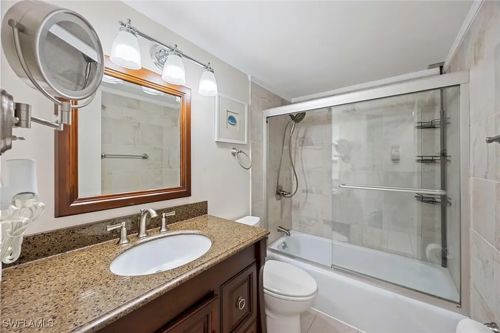 1155 Sandpiper Street Naples FL 34102
