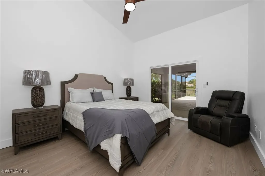 221 Saint James Way Naples FL 34104