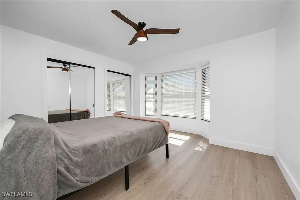 221 Saint James Way Naples FL 34104