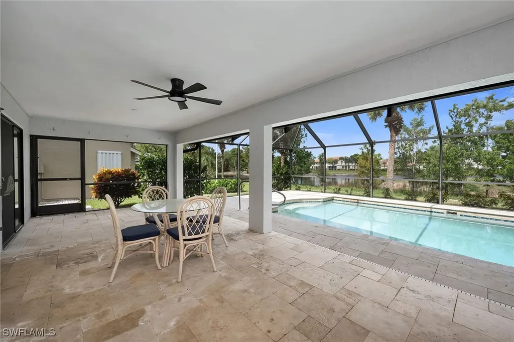 221 Saint James Way Naples FL 34104