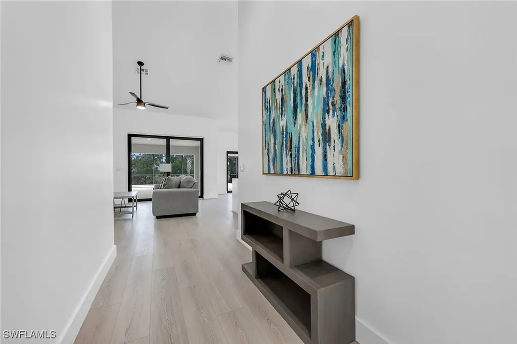 221 Saint James Way Naples FL 34104