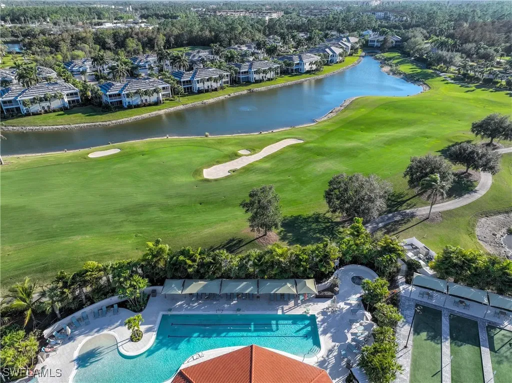 4660 Winged Foot Court Naples FL 34112