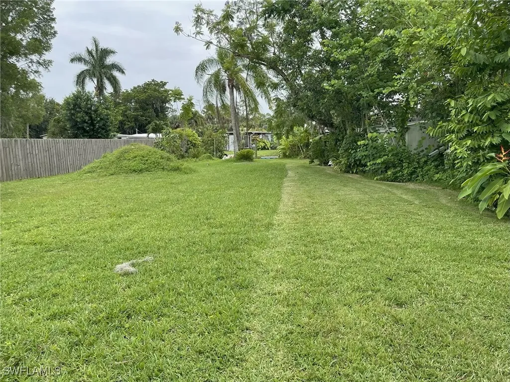 2263 Queen Anne Drive Fort Myers FL 33905