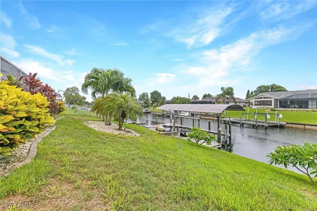 1026 SE 30th Street Cape Coral FL 33904