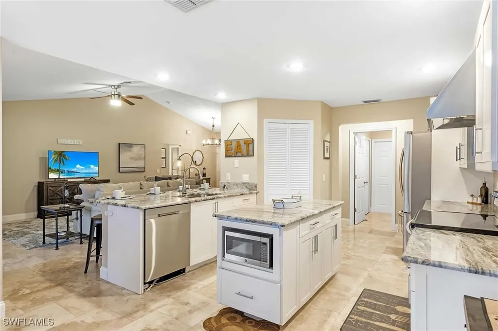 1026 SE 30th Street Cape Coral FL 33904