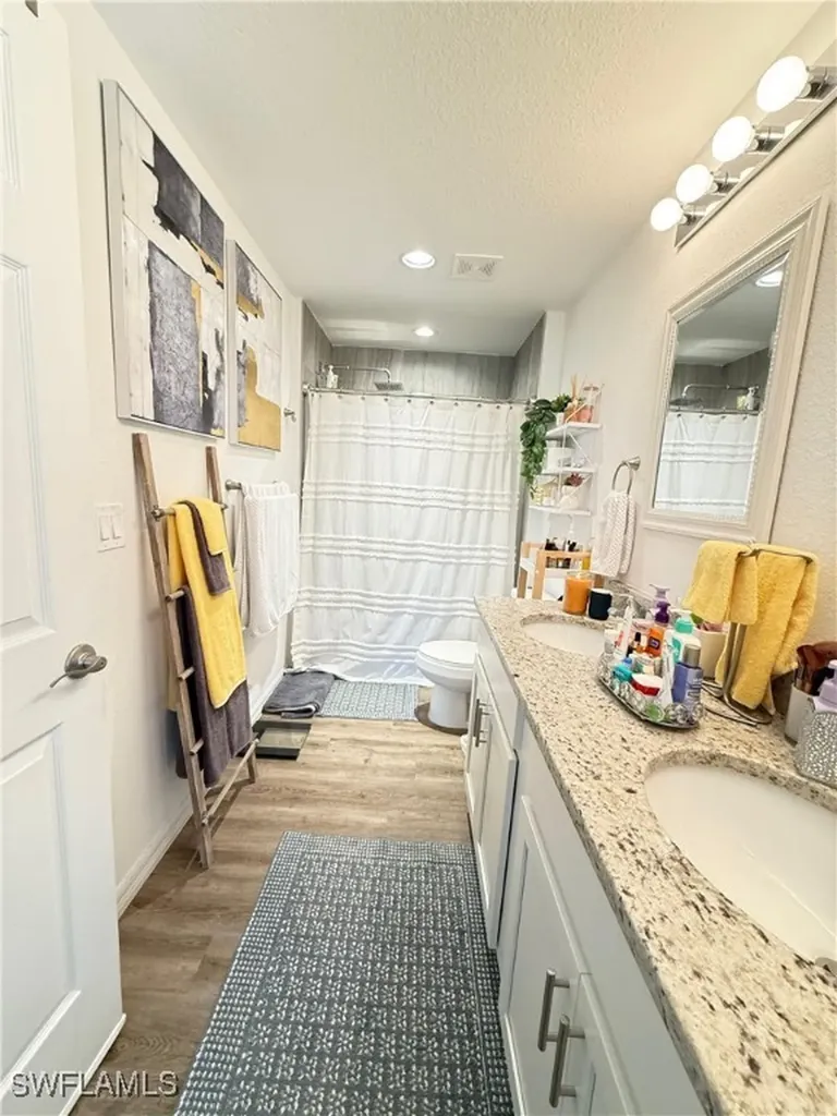 3006 Base Court Labelle FL 33935
