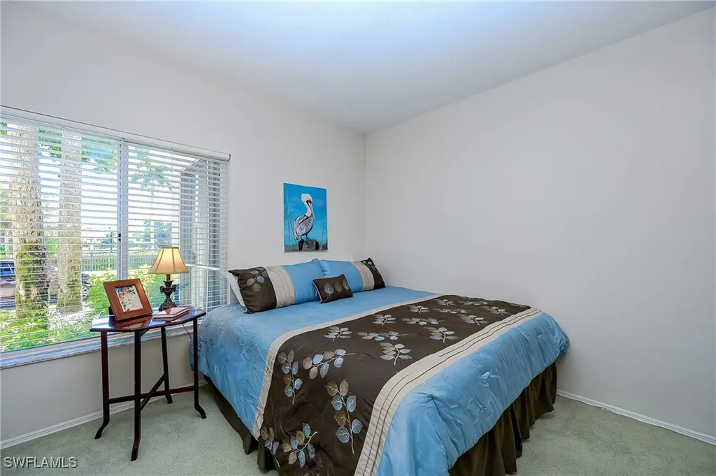 5809 Glencove Drive Naples FL 34108