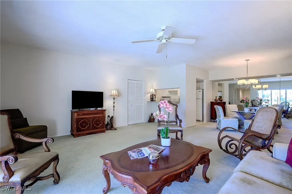 5809 Glencove Drive Naples FL 34108