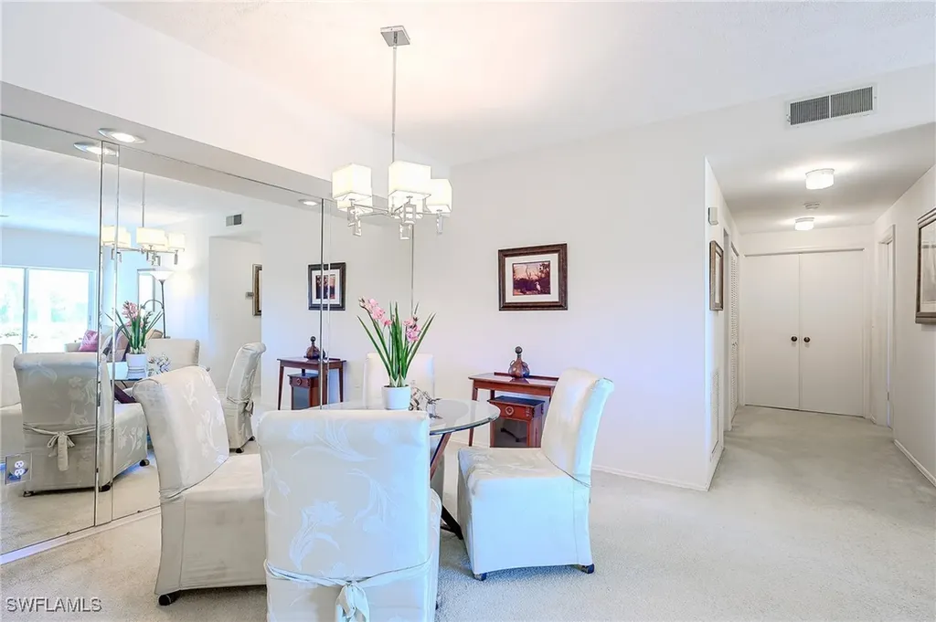 5809 Glencove Drive Naples FL 34108