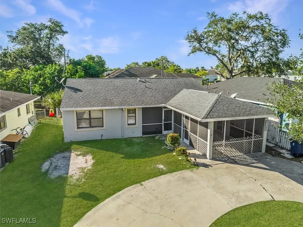 27924 Quinn Street Bonita Springs FL 34135