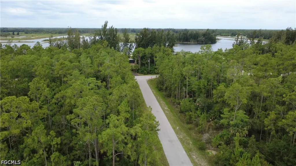 188 Victory Court Lehigh Acres FL 33972