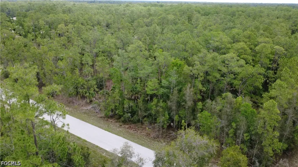 188 Victory Court Lehigh Acres FL 33972