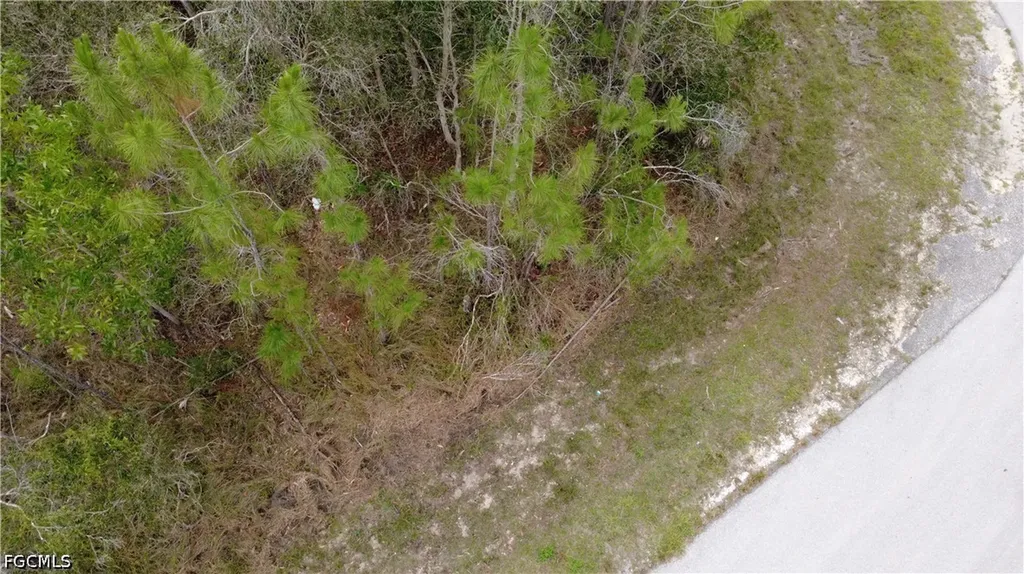 188 Victory Court Lehigh Acres FL 33972