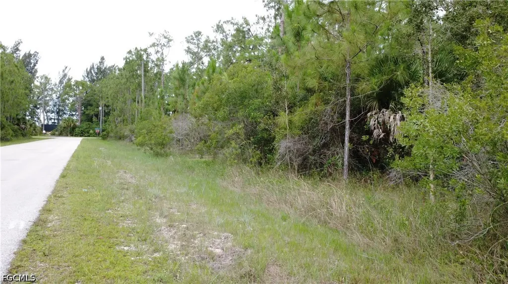 188 Victory Court Lehigh Acres FL 33972