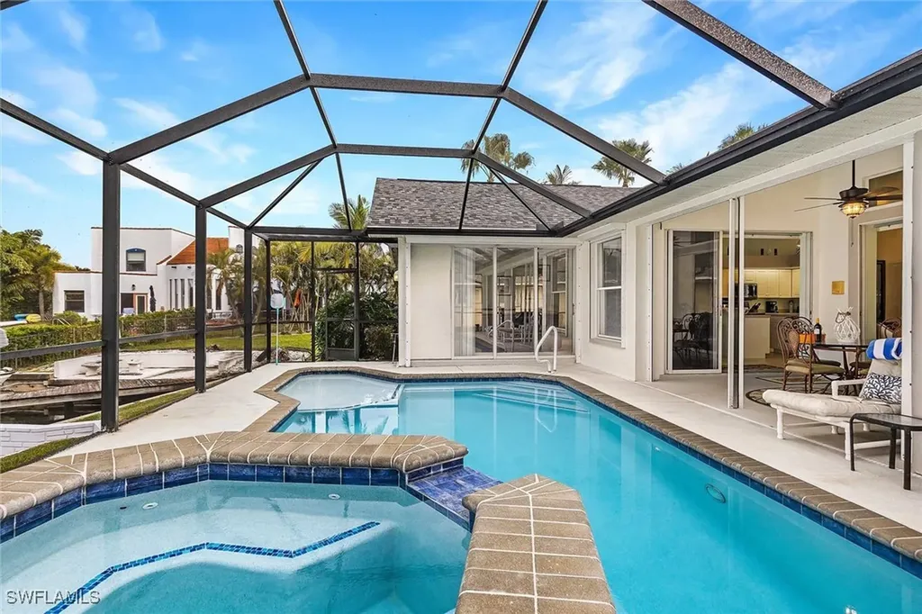 2807 SW 31st Lane Cape Coral FL 33914