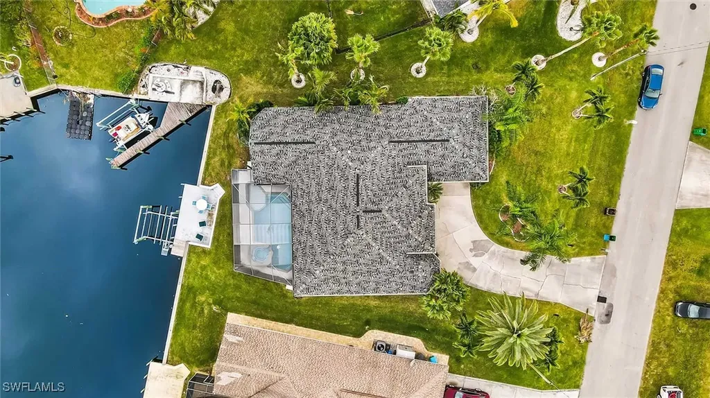 2807 SW 31st Lane Cape Coral FL 33914