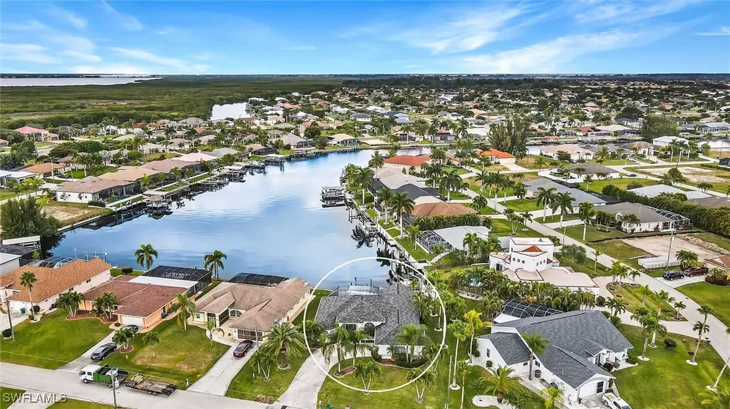 2807 SW 31st Lane Cape Coral FL 33914
