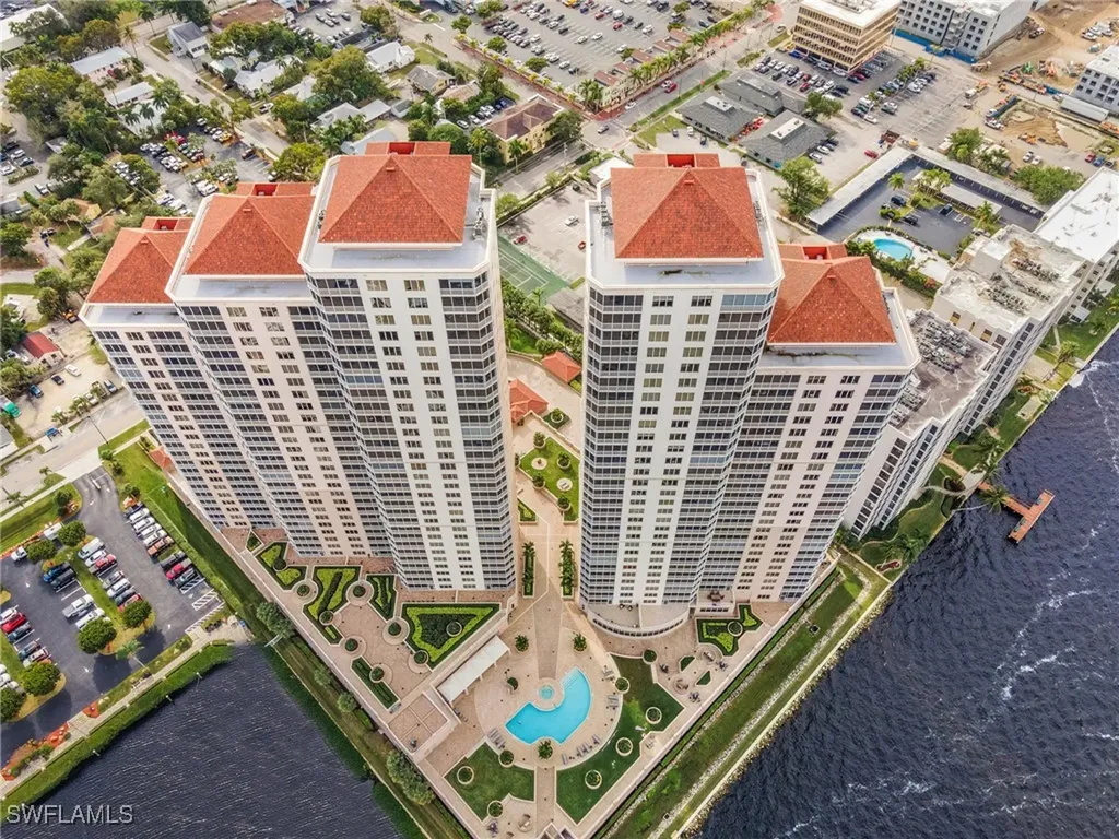 Fort Myers FL, 2104 W 1st Street, Unit 1902