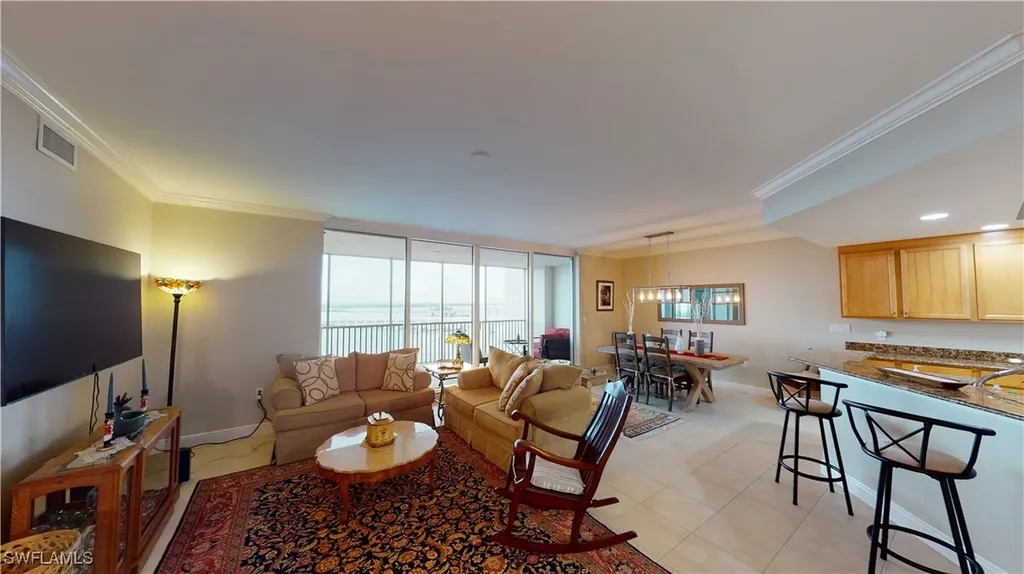2104 W 1st Street Fort Myers FL 33901