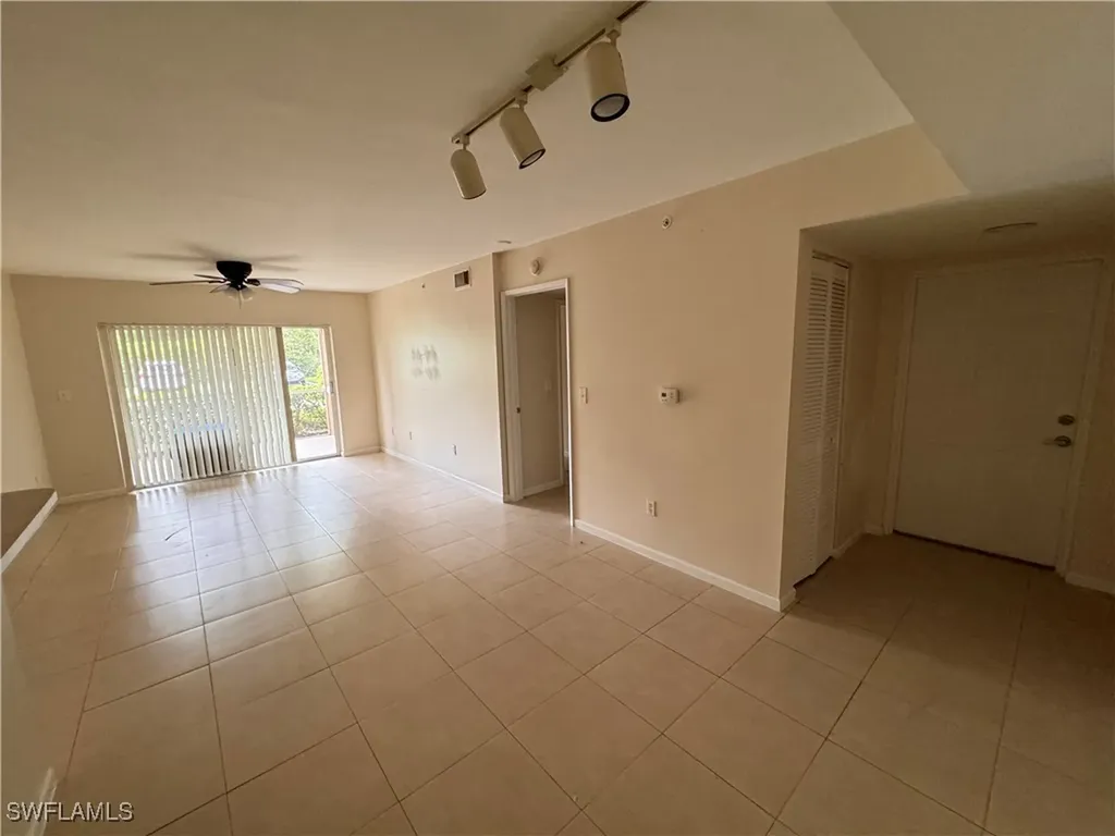 1820 Florida Club Circle Naples FL 34112