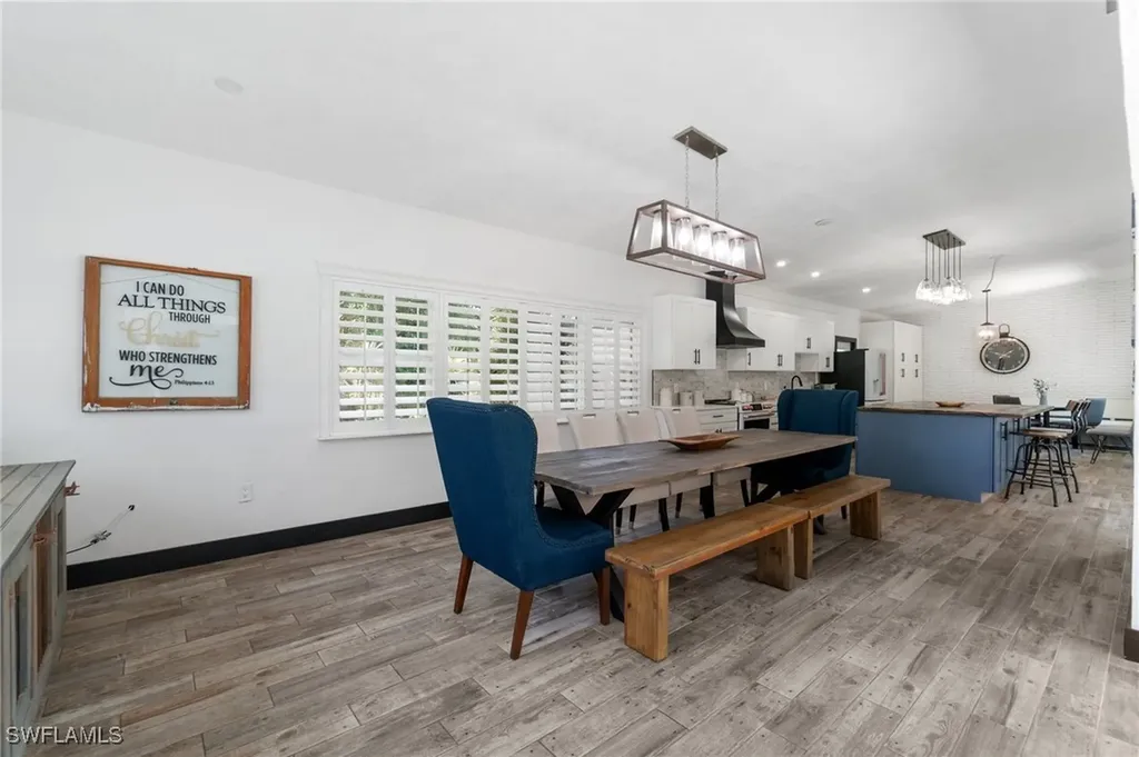 544 Bayside Drive Fort Myers FL 33919