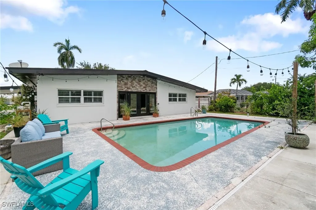 544 Bayside Drive Fort Myers FL 33919