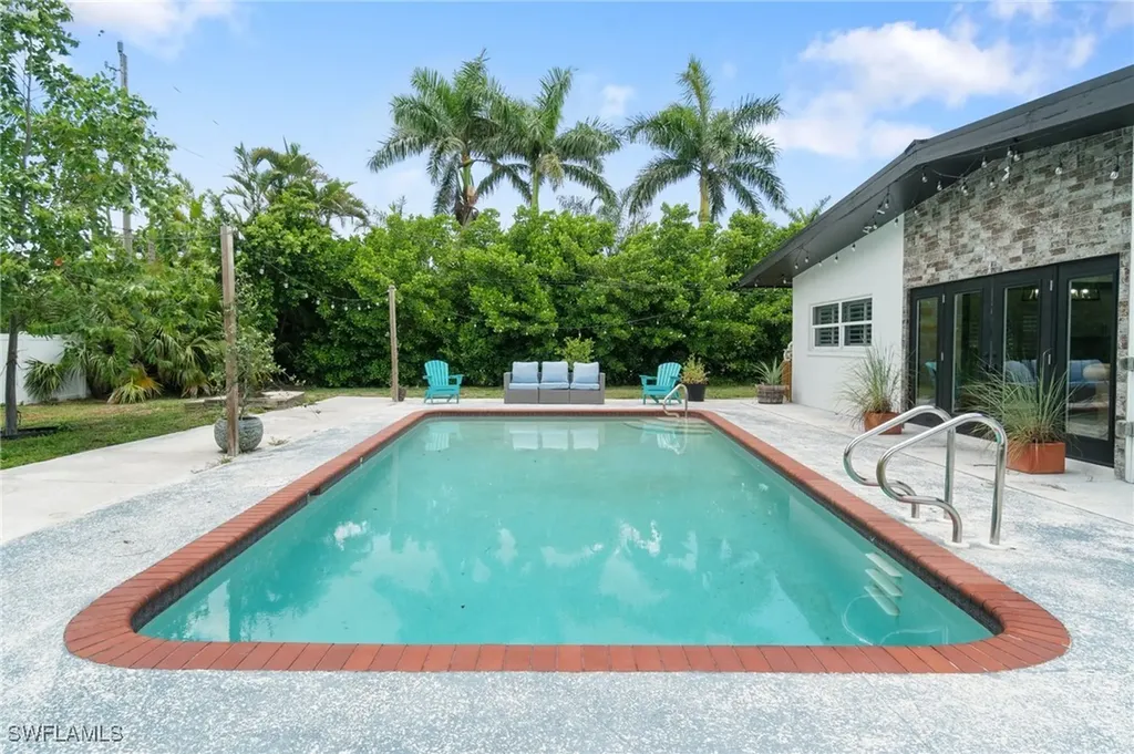 544 Bayside Drive Fort Myers FL 33919