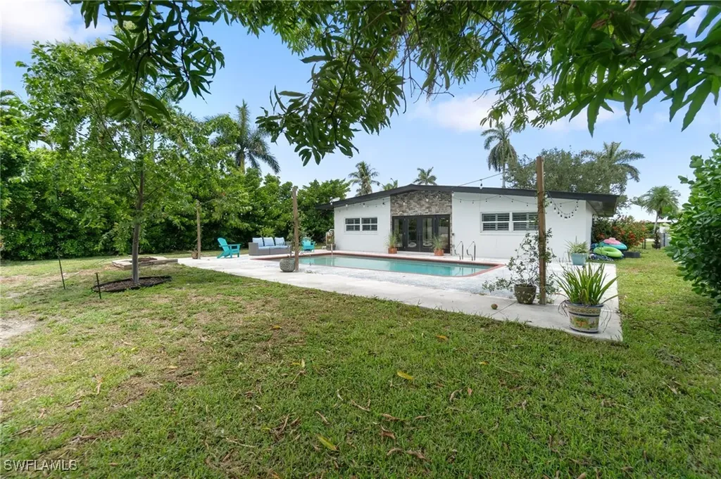 544 Bayside Drive Fort Myers FL 33919