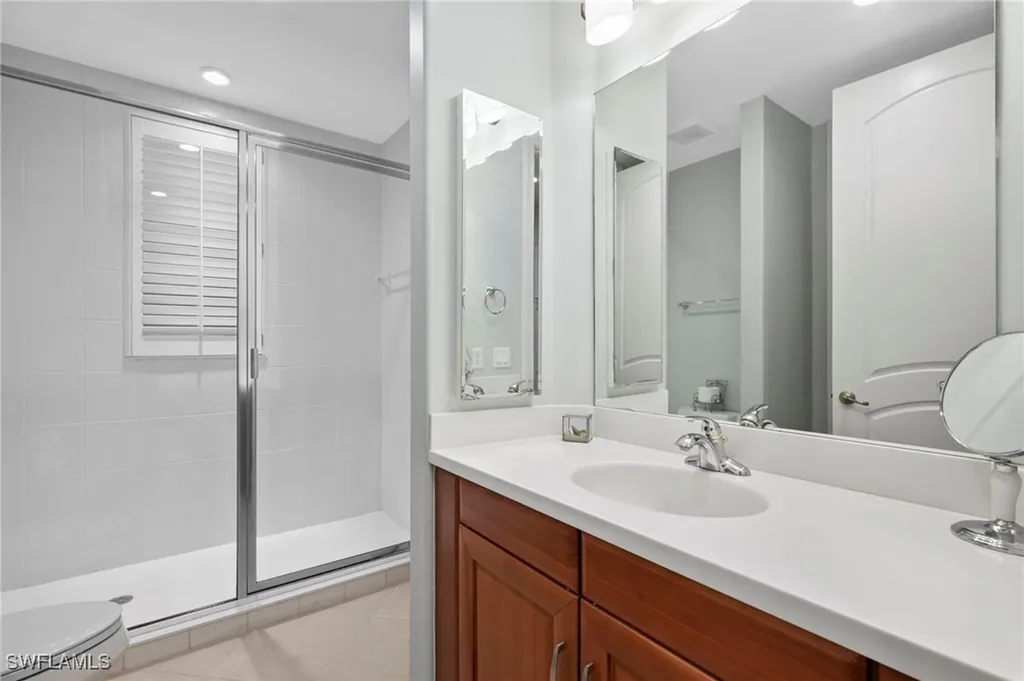 570 El Camino Real Naples FL 34119