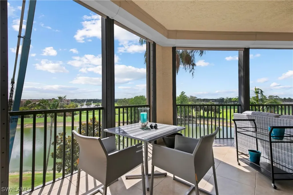 570 El Camino Real Naples FL 34119