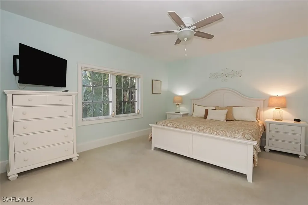 5916 Chanteclair Drive Naples FL 34108