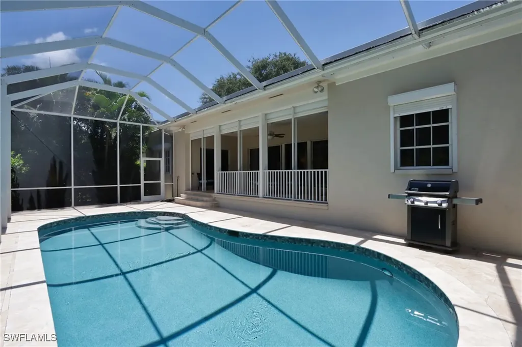 5916 Chanteclair Drive Naples FL 34108