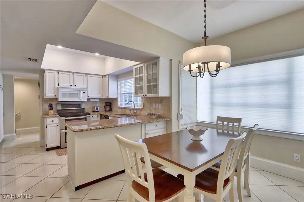 5916 Chanteclair Drive Naples FL 34108