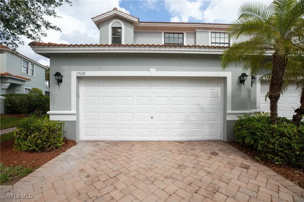 15618 Summit Place Circle Naples FL 34119