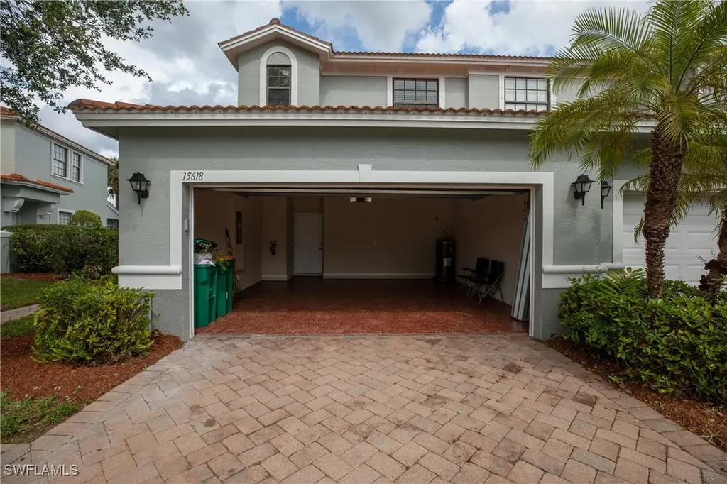 15618 Summit Place Circle Naples FL 34119